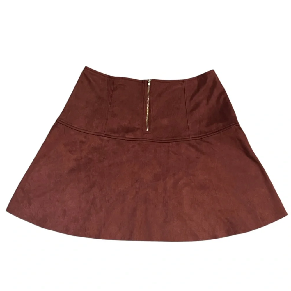 NWT Easel Faux Suede Flared Mini Skirt Back Zip Closure Brown Size Medium New!